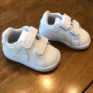 Never Worn; Infant White Nike Velcro Shoes Size 2